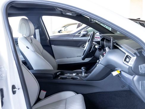Used 2026 Genesis G70 3.3T Sport Prestige RWD image 26