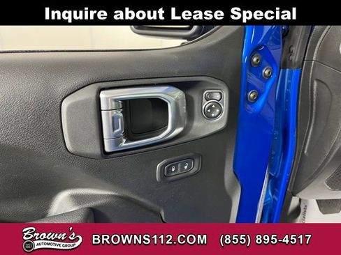 Used 2026 Jeep Wrangler Sport S image 16