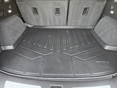 Used 2022 Cadillac XT5 Premium Luxury image 33