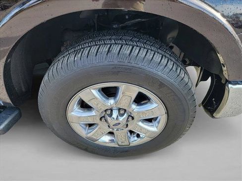 Used 2013 Ford F150 Lariat w/ Lariat Chrome Pkg image 11