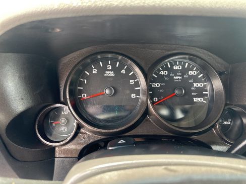 Used 2012 Chevrolet Silverado 1500 W/T RWD image 21