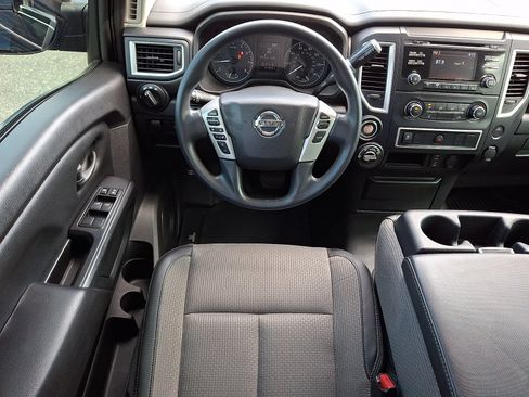 Used 2018 Nissan Titan S w/ S Utility Package AWD/4WD image 11