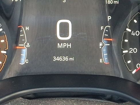 Used 2025 Jeep Compass Trailhawk AWD/4WD image 21