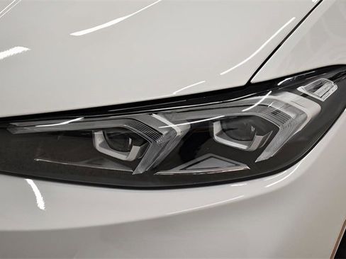 New 2026 BMW 330i xDrive Sedan w/ Convenience Package image 27