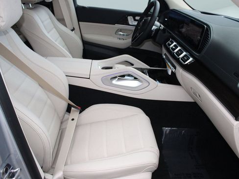 New 2026 Mercedes-Benz GLE 450 4MATIC image 36