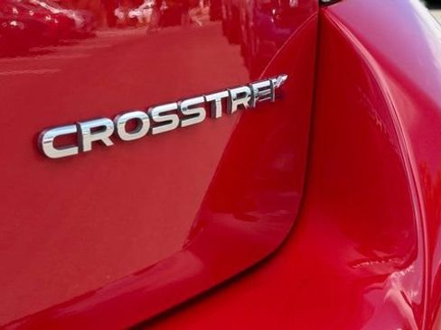 Used 2023 Subaru Crosstrek 2.0i Premium AWD/4WD image 11