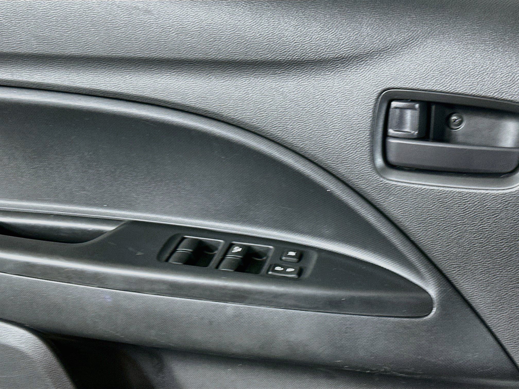 Used 2024 Mitsubishi Mirage ES FWD image 15