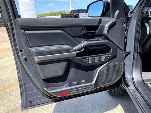 Certified 2026 Toyota Tacoma SR5 image 22