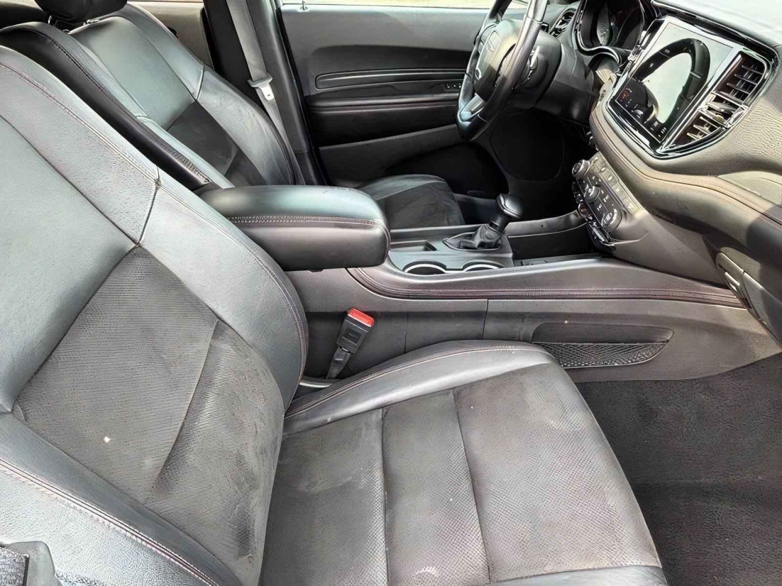 Used 2021 Dodge Durango R/T w/ Blacktop Package RWD image 32