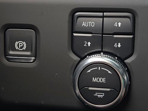 Used 2025 GMC Sierra 1500 Denali image 17