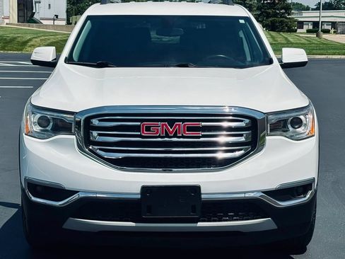 Used 2017 GMC Acadia SLE AWD/4WD image 11
