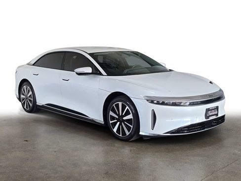 Used 2025 Lucid Air Touring AWD/4WD image 3