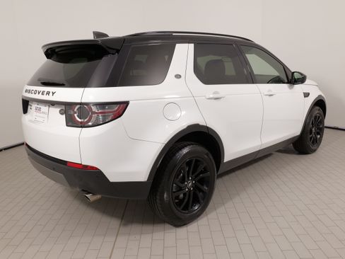 Used 2018 Land Rover Discovery Sport HSE AWD/4WD image 10