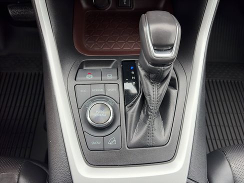 Used 2021 Toyota RAV4 Limited w/ Limited Grade Weather Package image 20