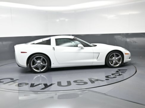 Used 2009 Chevrolet Corvette Coupe RWD image 10