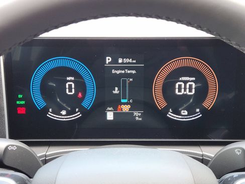 New 2026 Hyundai Santa Fe SE FWD image 13