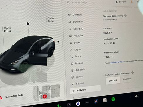 Used 2023 Tesla Model Y Performance AWD/4WD image 22