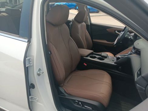 Used 2023 Acura TLX w/ Technology Package FWD image 17