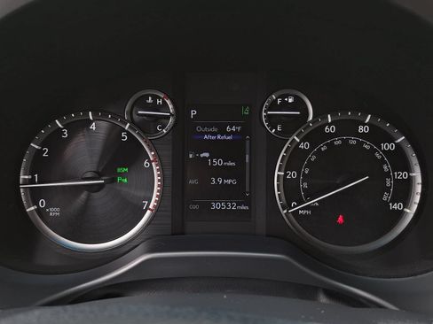 Used 2023 Lexus GX 460 Premium w/ Premium Package AWD/4WD image 18