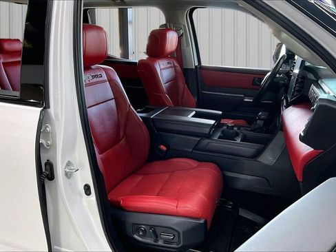 Used 2022 Toyota Tundra TRD Pro AWD/4WD image 31