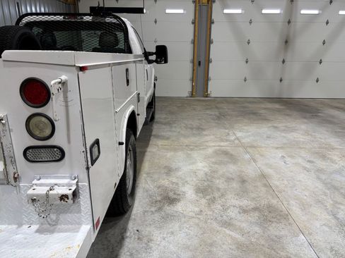 Used 2015 Ford F350 XL image 10