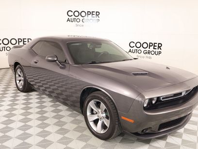 Used 2020 Dodge Challenger SXT