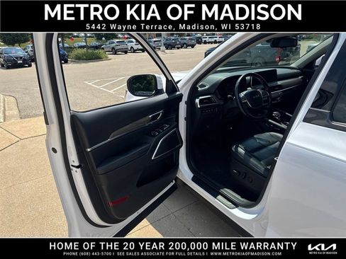 Used 2022 Kia Telluride EX w/ EX Premium Package AWD/4WD image 11