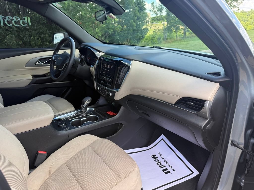 Used 2023 Chevrolet Traverse LS w/ Safety Package FWD image 22