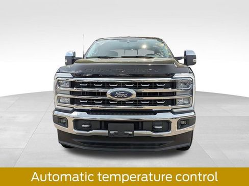 Certified 2023 Ford F250 Lariat w/ Chrome Package image 12