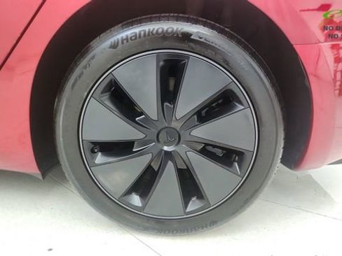 Used 2025 Tesla Model 3 Long Range RWD image 61