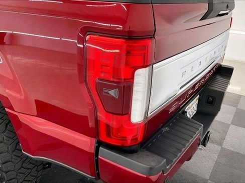 Used 2017 Ford F250 Platinum w/ Platinum Ultimate Package AWD/4WD image 29