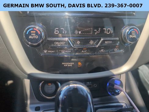 Used 2020 Nissan Murano SL w/ Moonroof Package image 16