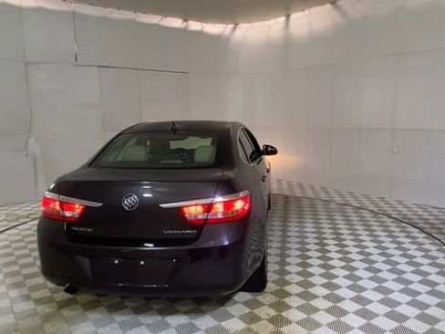 Used 2013 Buick Verano Leather image 2