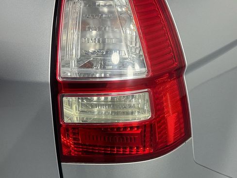 Used 2011 Honda CR-V LX image 30