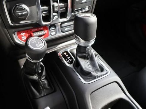 New 2026 Jeep Wrangler Unlimited Rubicon image 16