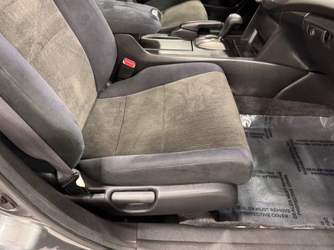 Used 2010 Honda Accord LX-P image 24