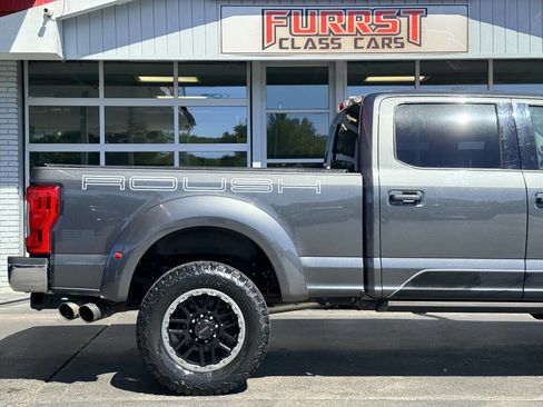 Used 2018 Ford F250 Lariat w/ Lariat Ultimate Package image 11
