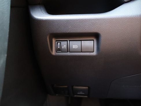 Used 2025 Toyota RAV4 LE FWD image 29