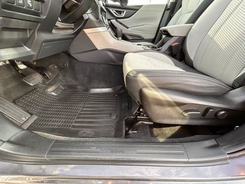 Used 2022 Subaru Forester Premium image 31