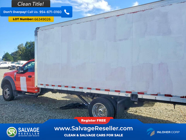 Used 2017 Ford F550 2WD Regular Cab Super Duty image 3