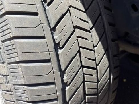 Used 2017 Ford F150 XLT w/ Equipment Group 301A Mid RWD image 2