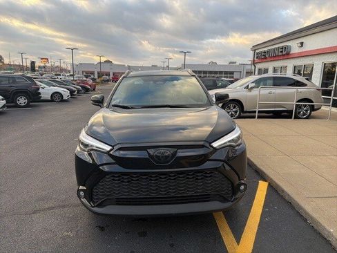 Used 2025 Toyota Corolla Cross AWD Hybrid image 10