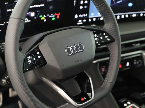 New 2025 Audi SQ5 Premium Plus image 16