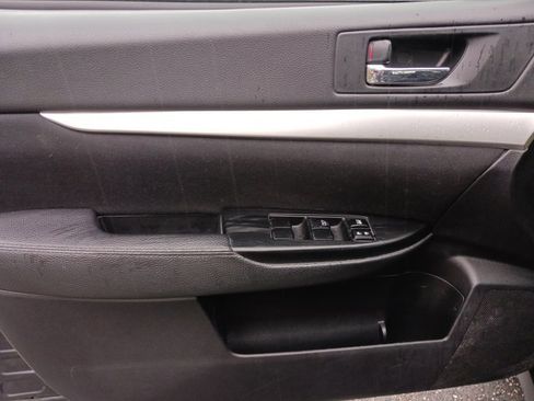 Used 2012 Subaru Outback 2.5i image 24