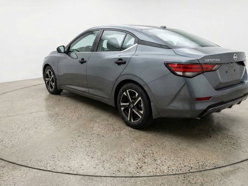 Used 2025 Nissan Sentra SV image 6