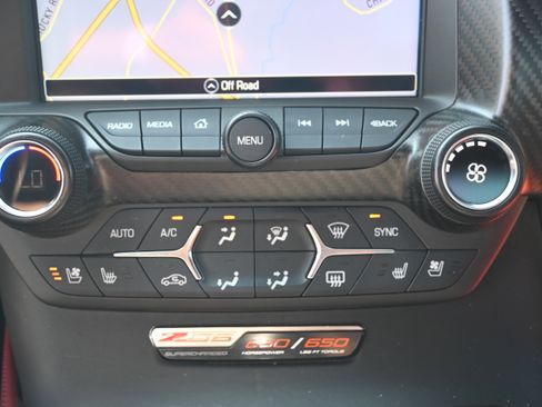 Used 2017 Chevrolet Corvette Z06 image 27