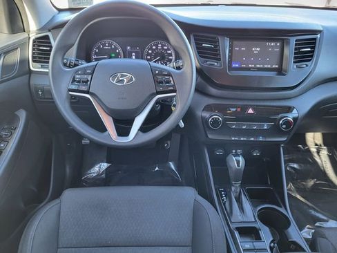 Used 2016 Hyundai Tucson SE w/ Option Group 02 image 15