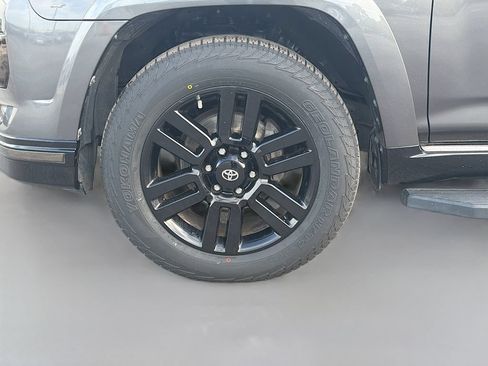 Used 2019 Toyota 4Runner Limited AWD/4WD image 40