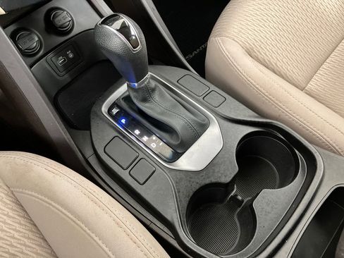 Used 2017 Hyundai Santa Fe Sport image 26