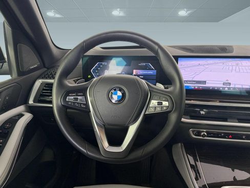 Used 2024 BMW X5 sDrive40i w/ Premium Package RWD image 33